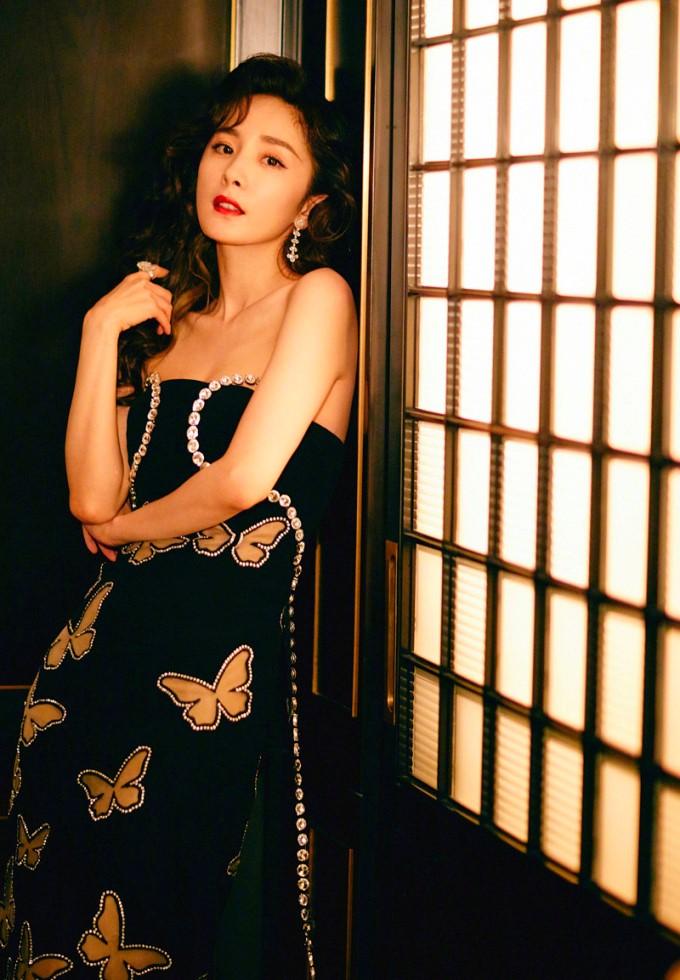 Hình ảnh hồi nhỏ đáng yêu của Dương Mịch: Ai nhìn cũng muốn cưng-7