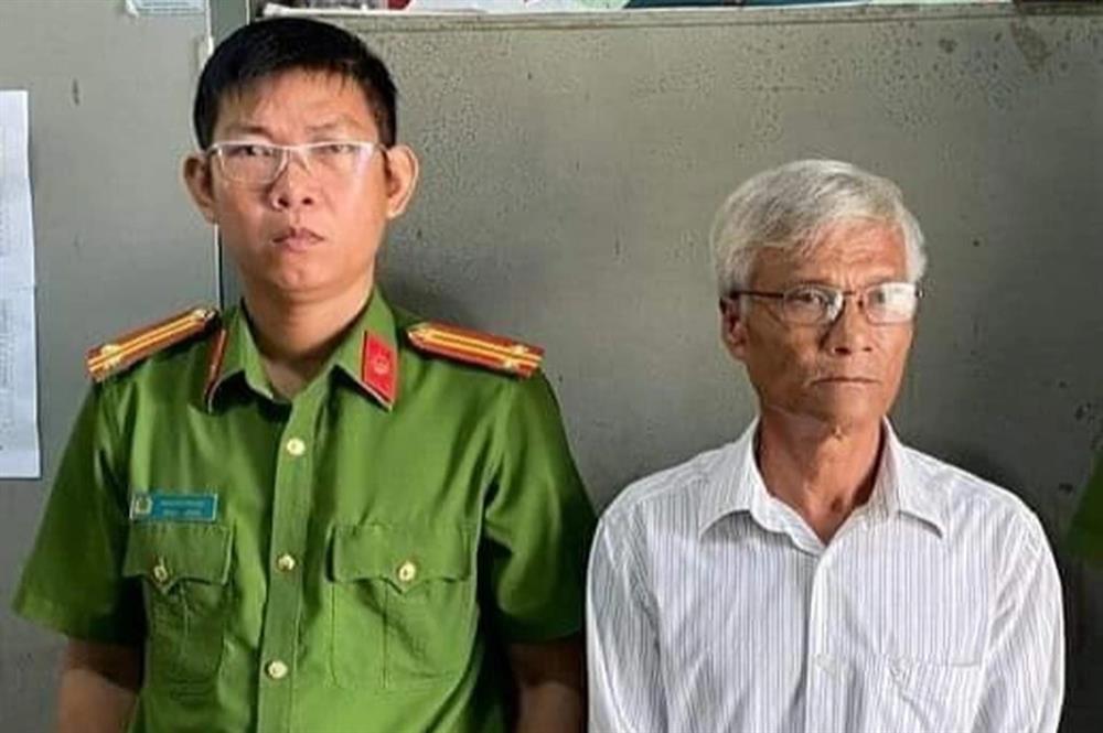 Bắt tạm giam thầy giáo xâm hại nữ sinh lớp 4-1