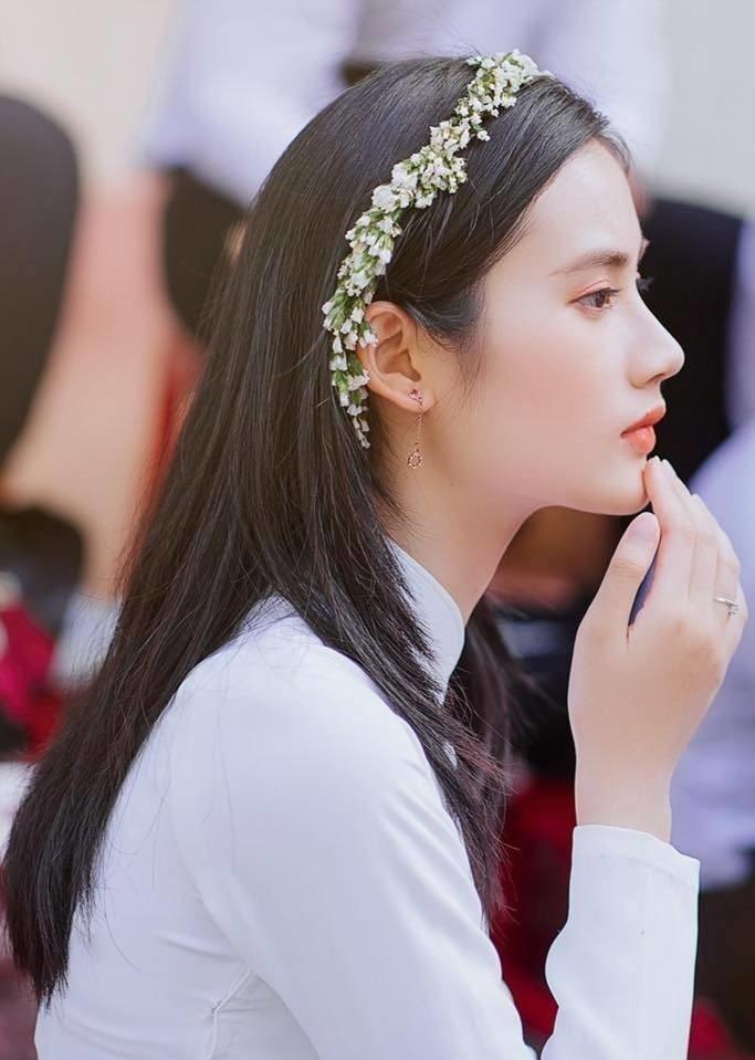 Học vấn của Hoa hậu Ý Nhi: Sinh viên trường Đại học Quốc tế - Đại học Quốc gia TP.HCM-1