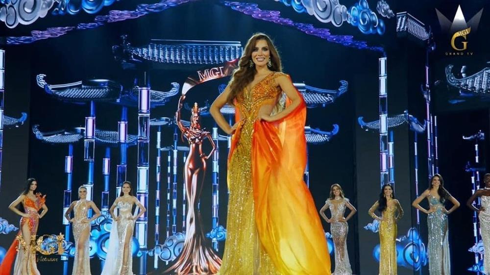 Người đẹp Peru đăng quang Hoa hậu Hòa bình, đại diện Việt Nam là Á hậu-4