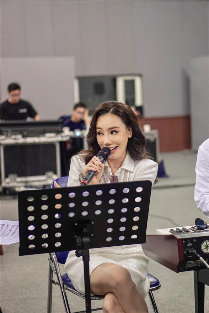 Hồ Quỳnh Hương chọn nhạc Đỗ Bảo để tái xuất sau 10 năm ở ẩn-4