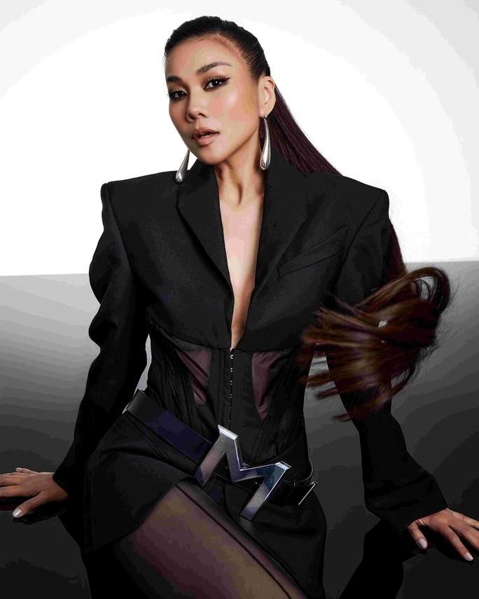 Siêu mẫu Thanh Hằng: Tôi đẹp hơn sau khi yêu, chắc là do tâm sinh tướng-7