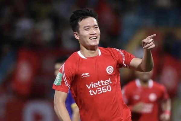 Tay chơi mới nổi trong làng cầu thủ Việt: Tậu xế sang hơn 11 tỷ, đồng hồ gần 2 tỷ-7