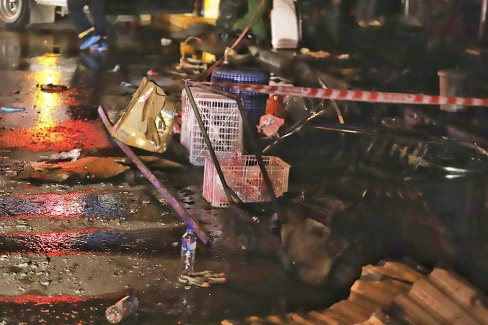 Cháy cơ sở thu mua phế liệu ở Hà Nội, 3 mẹ con tử vong-4