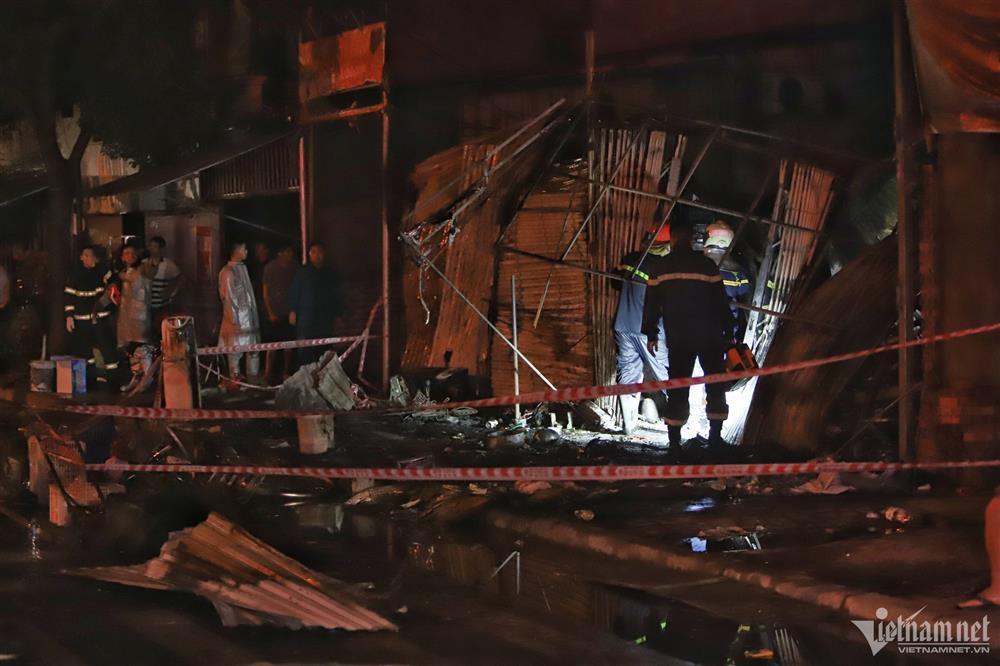 Hiện trường vụ cháy khiến 3 mẹ con tử vong ở Hà Nội-3