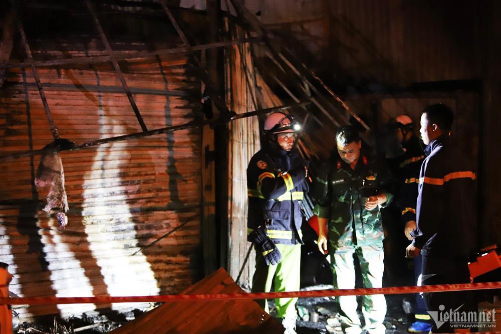 Hiện trường vụ cháy khiến 3 mẹ con tử vong ở Hà Nội-8