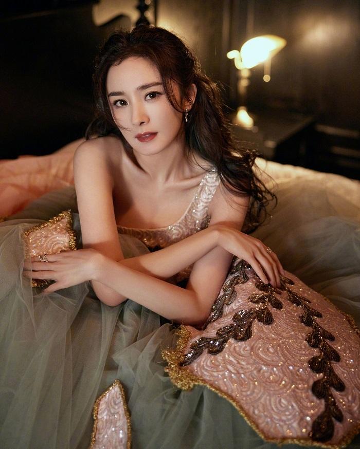 Dương Mịch thắng kiện antifan: Đăng video công khai xin lỗi, viết thư tay và bồi thường cho nữ diễn viên-2