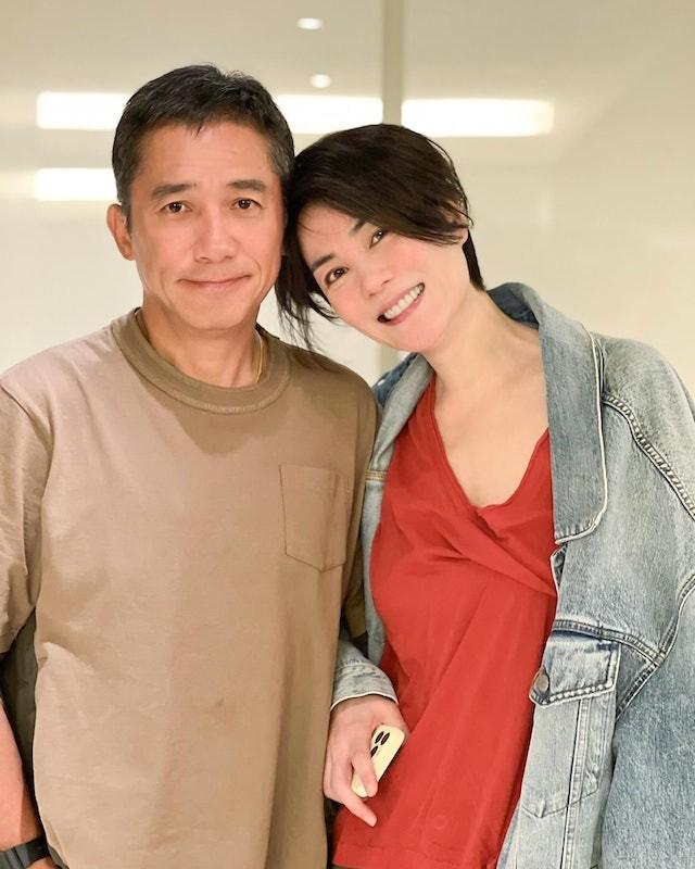 Cư dân mạng ghen tỵ với Vương Phi trong bức ảnh chụp chung với Lương Triều Vỹ-1