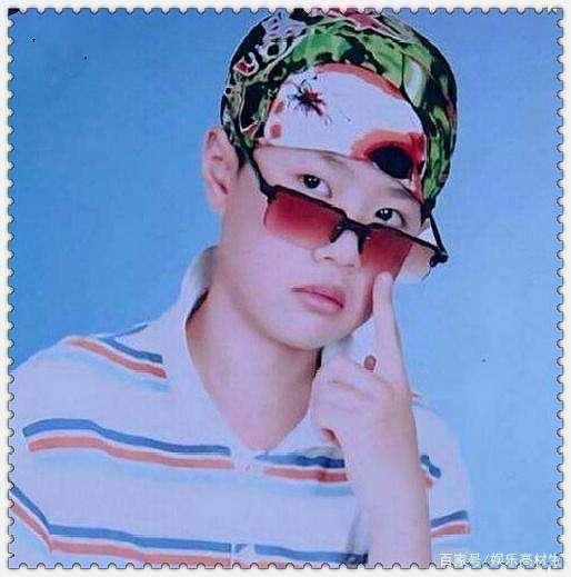 Loạt ảnh ngày ấy - bây giờ của Vương Nhất Bác khiến fan sốt rần rần-5