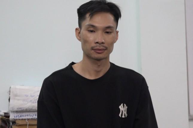 Vụ cướp ngân hàng ở TPHCM: Nhóm cướp chia nhau hơn 3,4 tỷ đồng, rồi đốt xe máy phi tang-1