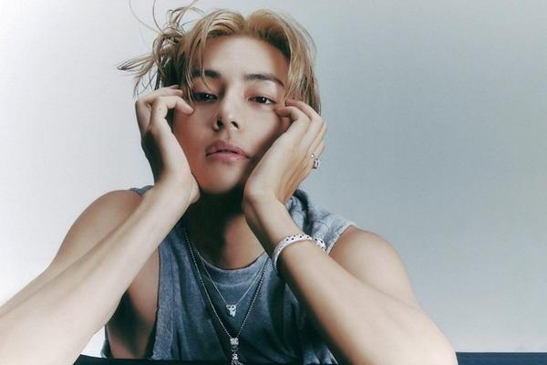 Nam sinh cao 1,8 m THPT chuyên Lê Hồng Phong ký hợp đồng làm thần tượng ở Hàn Quốc-3