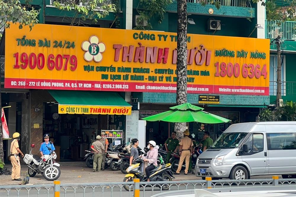 Một tháng sóng gió của nhà xe Thành Bưởi sau tai nạn làm 5 người chết-2