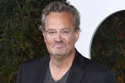 Sao Hollywood tiếc thương trước sự ra đi đột ngột của Matthew Perry