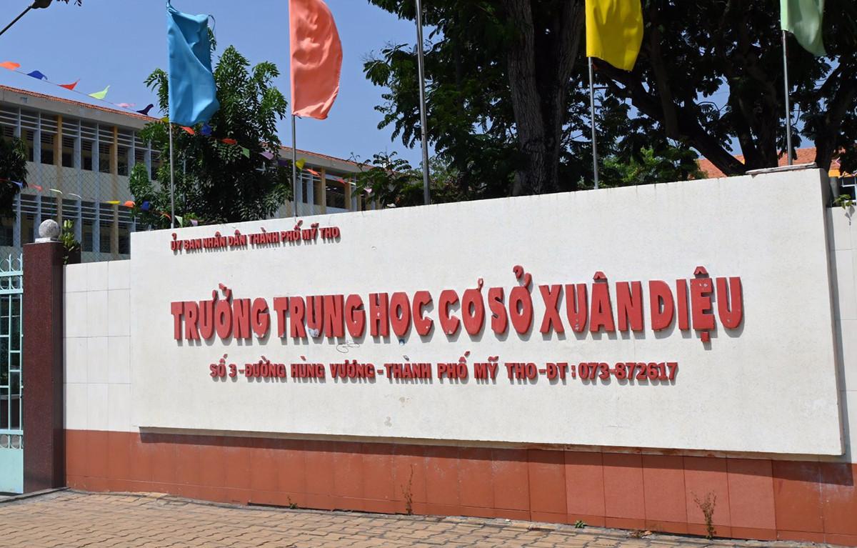 Không xếp thi đua một phòng GD-ĐT do có thầy giáo dâm ô nữ sinh-1