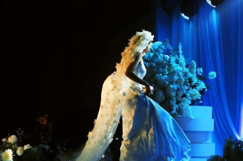 Thanh Hằng đẹp như công chúa, hạnh phúc bên chồng nhạc trưởng-6