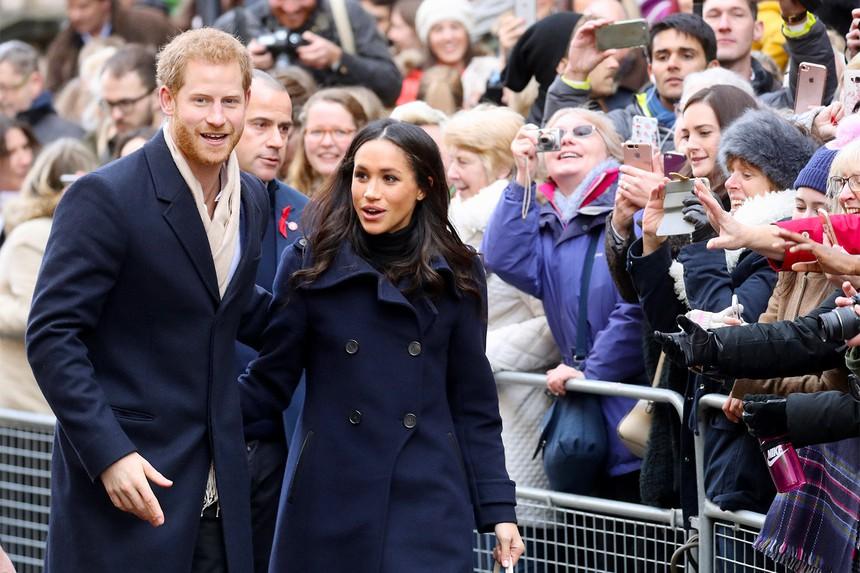 Chuyên gia: Harry và Meghan đang sống riêng nhưng sẽ khó ly hôn-2