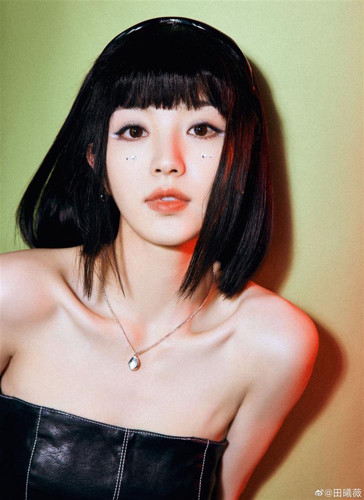 Nhan sắc của nữ diễn viên được khen nhìn một lần đã khó quên-15