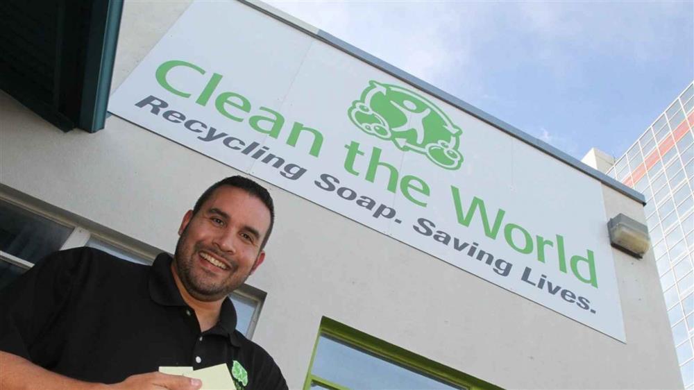 Xà phòng còn thừa trong các phòng khách sạn sẽ đi đâu về đâu?-1