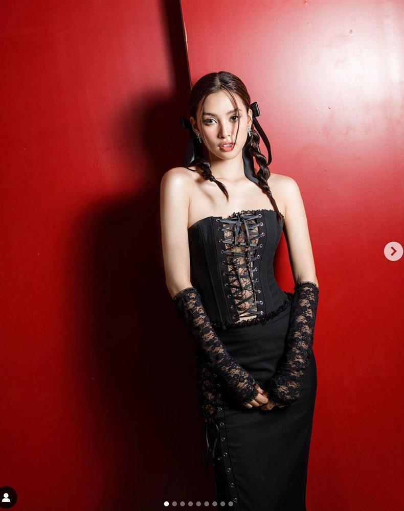 Tiểu Vy khoe dáng với đầm corset, visual hoàn hảo khiến fan khen tấm tắc-1