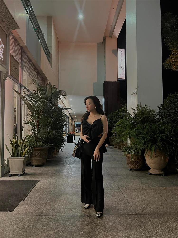 Bé Xuân Nghi tuổi 29: Được khen gợi cảm như gái Tây, cuộc sống thay đổi-8