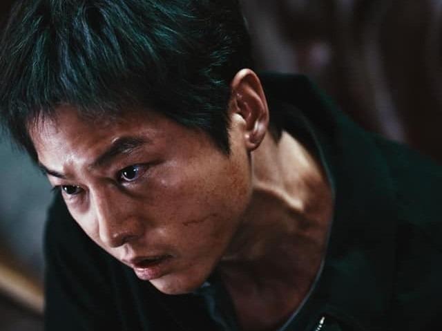 Vì sao Song Joong Ki tụt dốc danh tiếng?-1