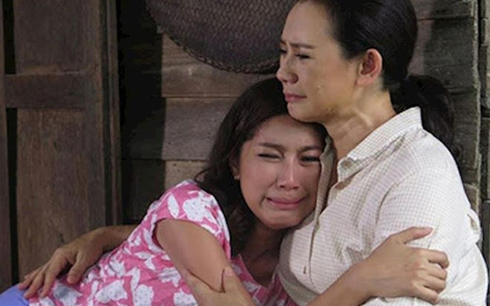 Tôi mang bầu khiến bố mẹ đau đớn, rơi vào khủng hoảng-1