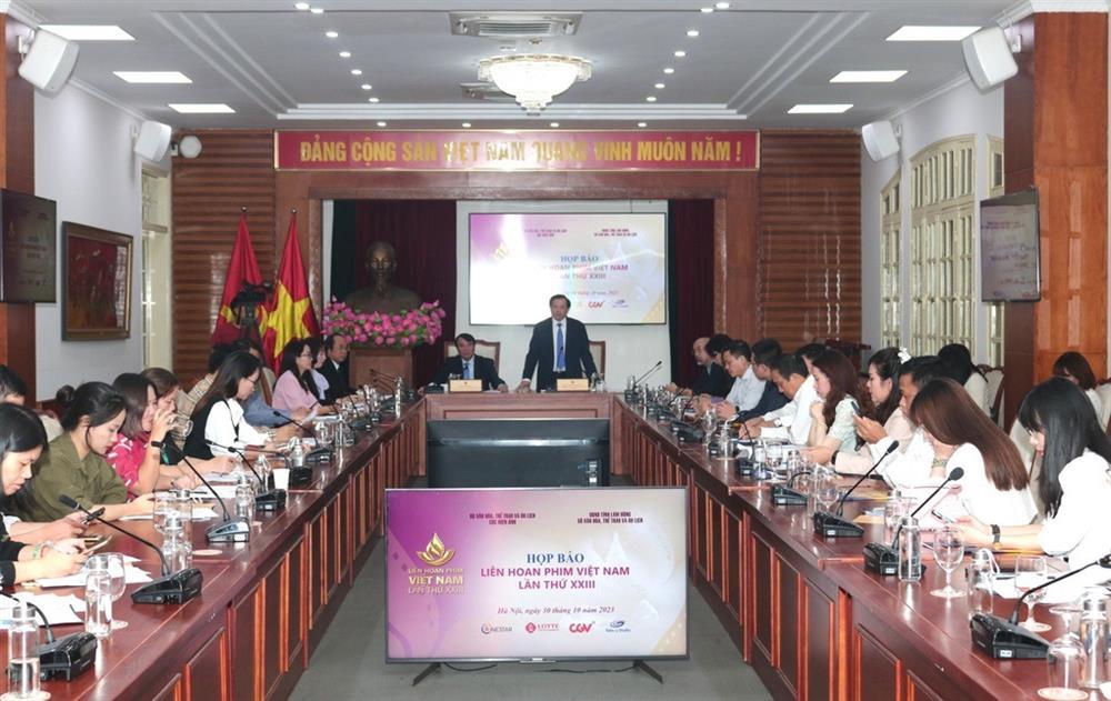 Đất Rừng Phương Nam tranh giải Bông sen Vàng giữa ồn ào tranh cãi-2