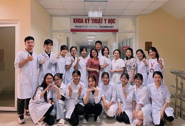 Trượt ngành học ước mơ, nam sinh quyết tâm trở thành thủ khoa Đại học Y Hà Nội-2