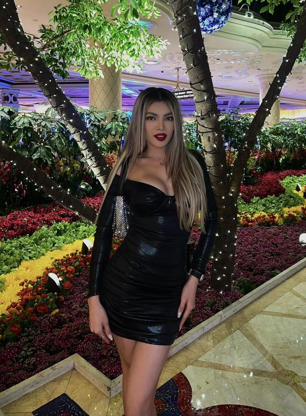 Siết vòng eo giảm được 5cm, Hoa hậu chuyển giới Trân Đài đã sử dụng một phương pháp ăn rất hiệu quả-2