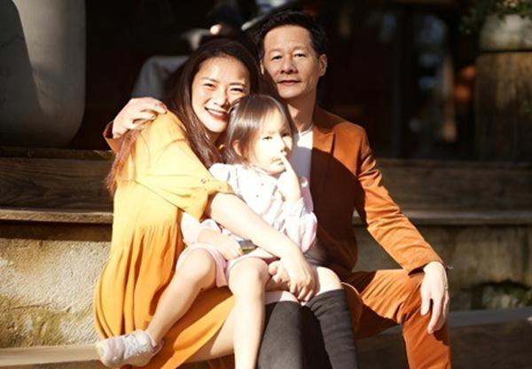 Sau Ngọc Thúy, đại gia Đức An từng có một người vợ không chân dài, không cần tiền của chồng-6