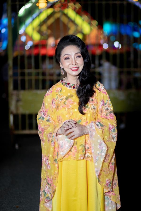 Sao Việt ly hôn tuổi xế chiều: NSND Bạch Tuyết tài sắc nhưng xế chiều vẫn sống một mình-3