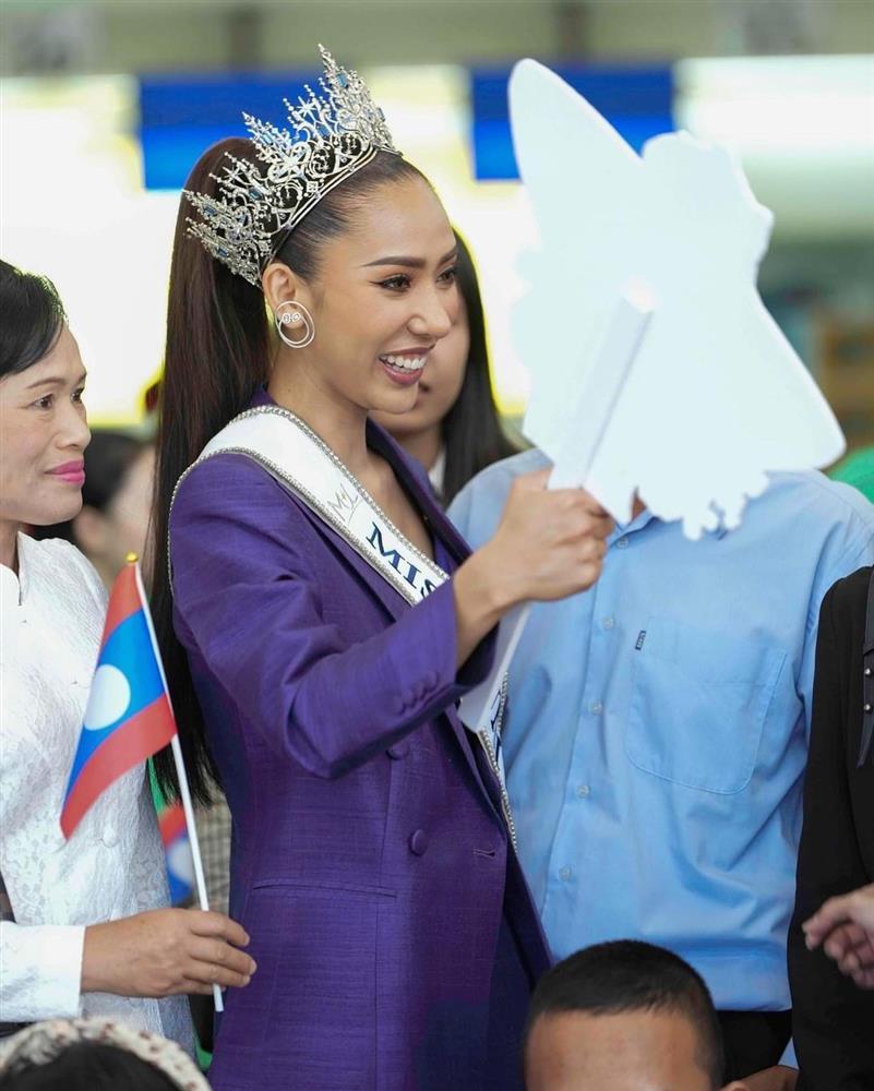 Dàn người đẹp lên đường dự thi Hoa hậu Hoàn vũ 2023-15