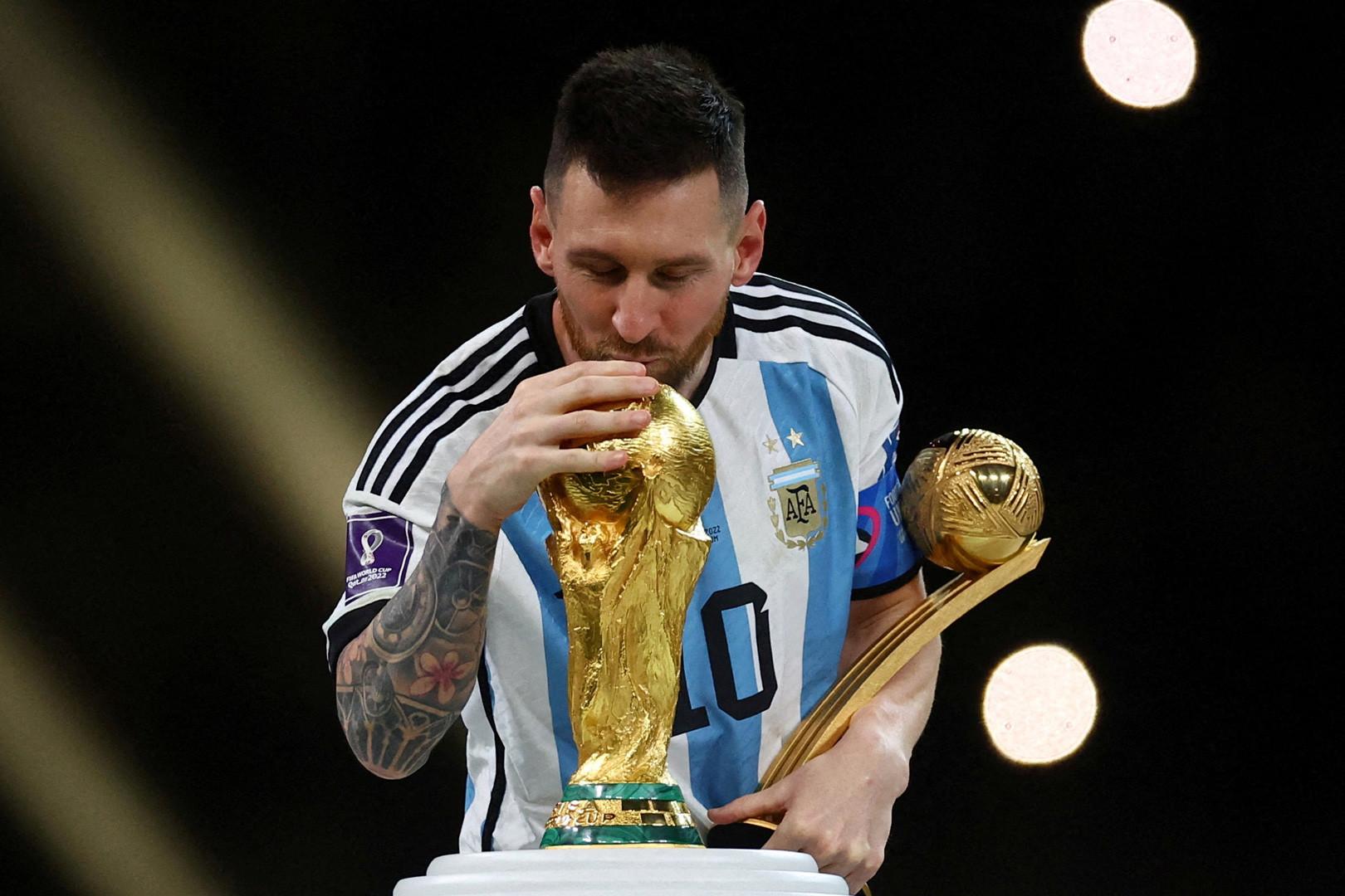 Gala trao giải Quả bóng Vàng: Gọi tên Messi-2