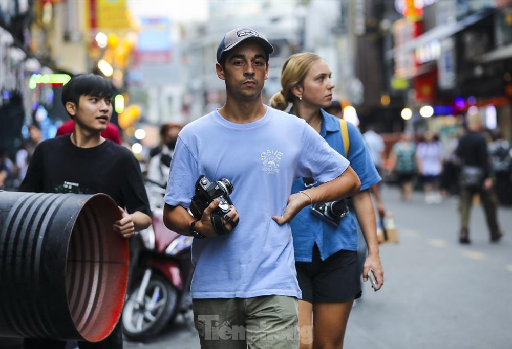 Phố Tây Bùi Viện ngập tràn hình ảnh ‘ma mị’ trước đêm Halloween-6