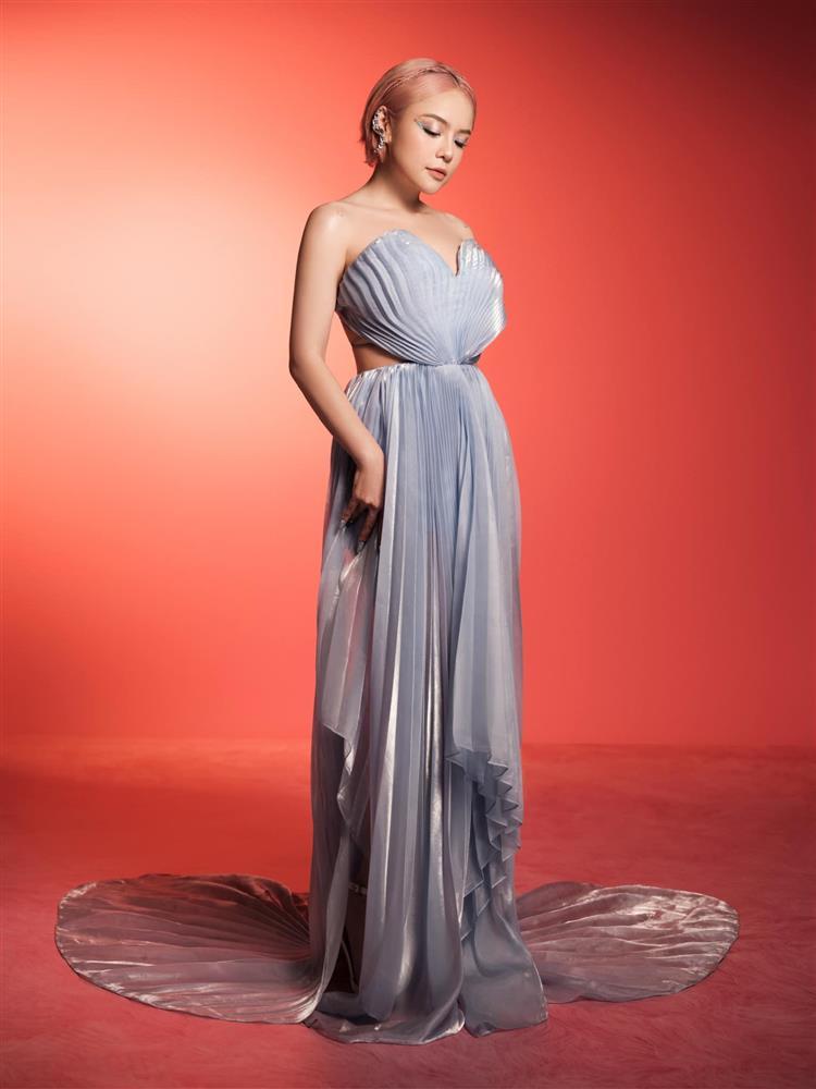 Bị chê quá mập tại Chị Đẹp Đạp Gió Rẽ Sóng, sắc vóc đời thực của Thái Trinh thế nào?-5