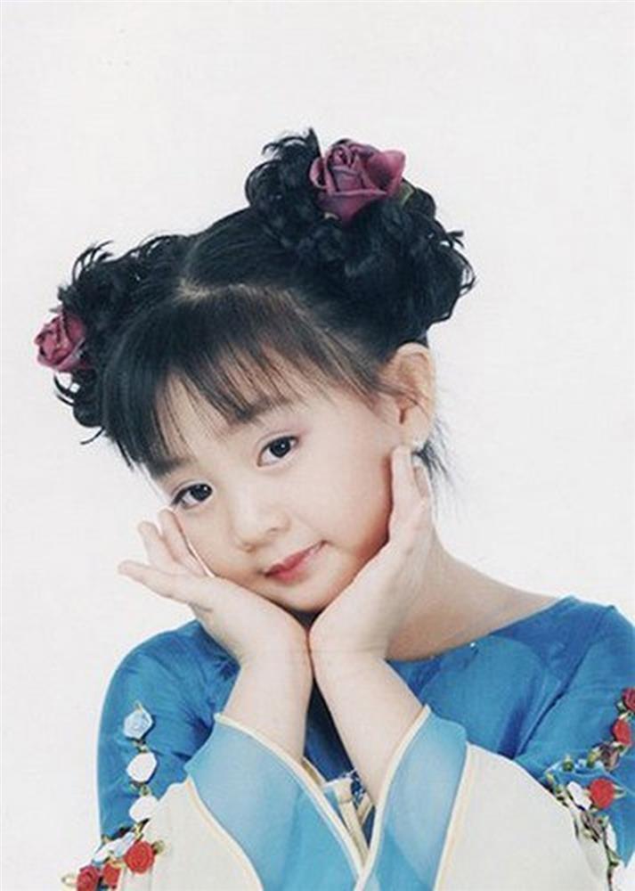 Bé Xuân Mai ở Mỹ: Làm ngân hàng, sinh liền 3 con, nhan sắc hiện ra sao?-1