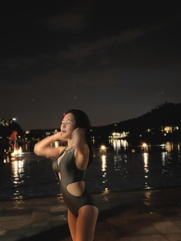 Hương Tràm hiếm hoi lộ diện, ngoại hình gây chú ý-3