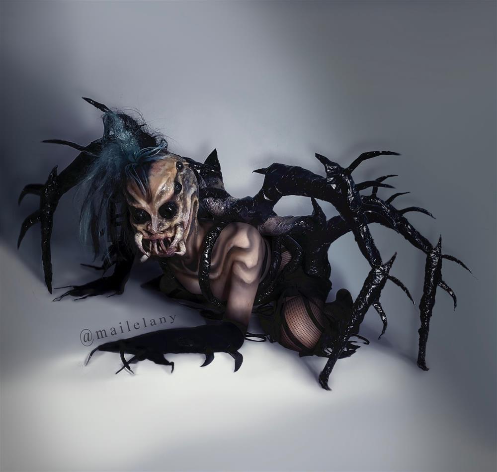 Nữ sinh Hà Nội nổi tiếng với biệt tài hóa trang sống động như thật-7