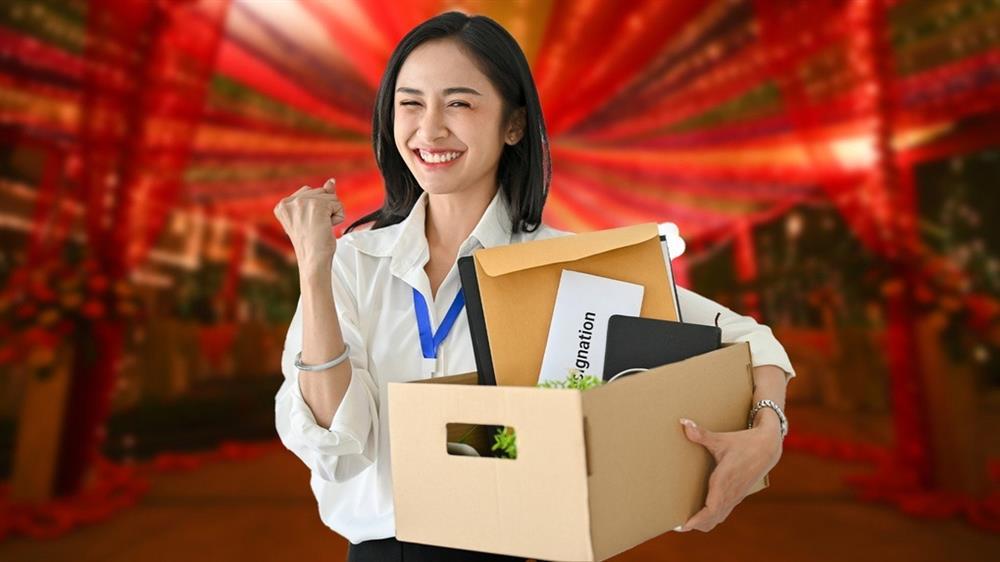 Nhiều bạn trẻ rủ nhau nghỉ việc, mở tiệc ăn mừng-3