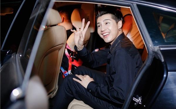 Bạn trai Mai Phương Thúy U40 sở hữu nhà hơn 20 tỷ, đi xế hộp đắt xắt ra miếng-9