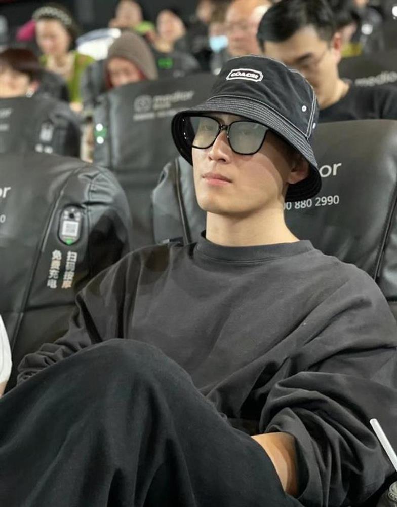 Cuộc sống hôn nhân không dễ dàng của tài tử Đậu Kiêu khi lấy con gái tỷ phú-5