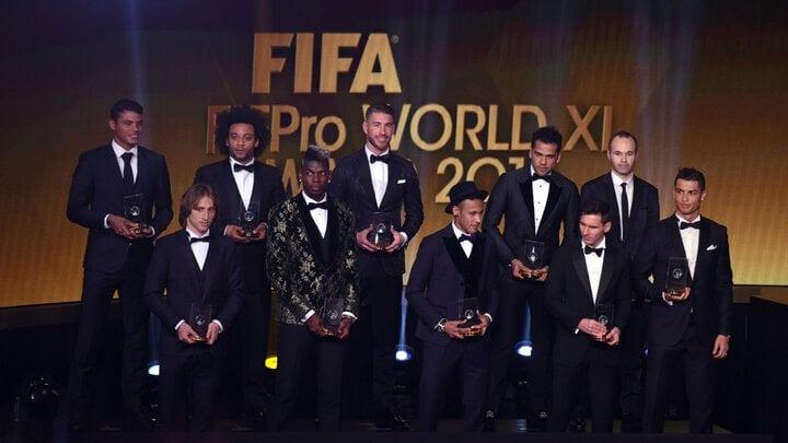 Messi giành 8 Quả bóng vàng: Ronaldo chỉ xuất hiện 2 lần-7