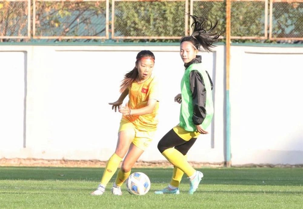 HLV Mai Đức Chung nói điều bất ngờ trước trận gặp Nhật Bản-2