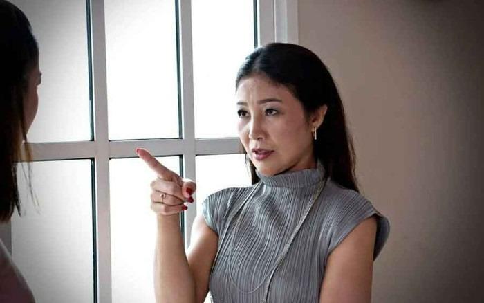 Tôi bị quở trách khi sai con riêng của chồng làm việc nhà-1