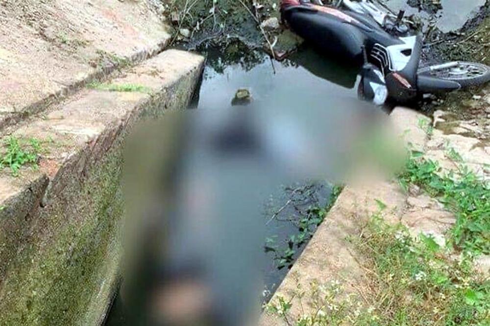 Bắt tạm giam 9 đối tượng vụ 2 thiếu niên tử vong dưới mương nước ở Hà Nội-1