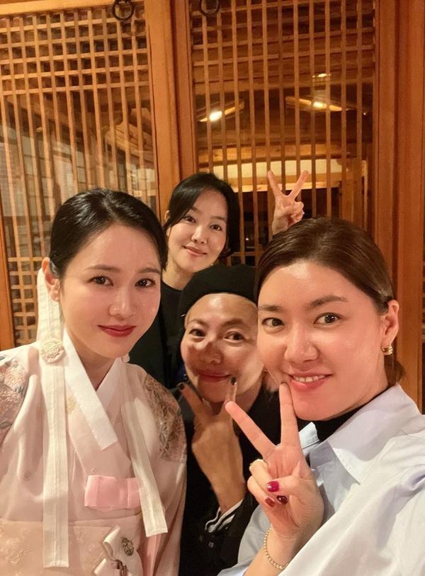 Hé lộ chi tiết thú vị trong tiệc sinh nhật đầu tiên của quý tử nhà Son Ye Jin - Hyun Bin-3