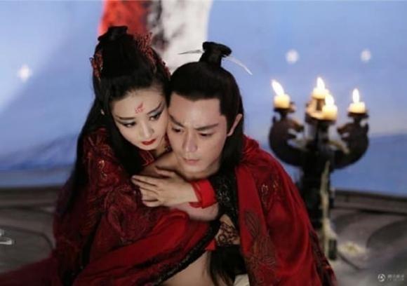 Hoắc Kiến Hoa tiết lộ lý do miễn cưỡng thực hiện cảnh hôn cùng Triệu Lệ Dĩnh-2