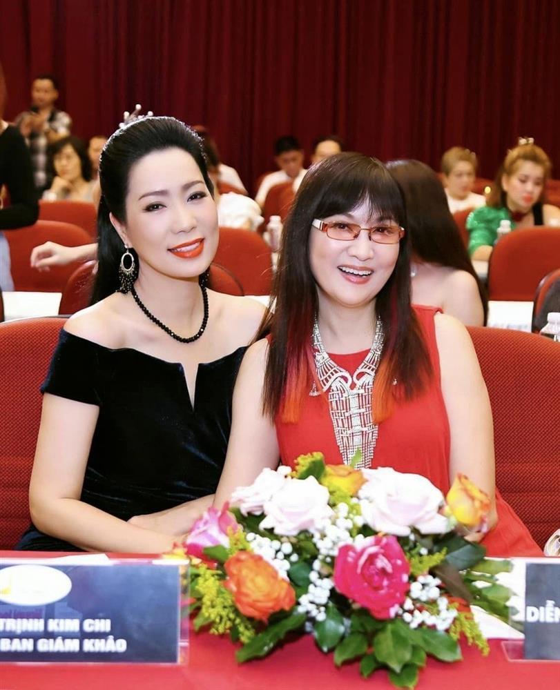 Á hậu duy nhất được xét NSND: Từng sống ở Mỹ 2 năm, được chồng yêu chiều-3