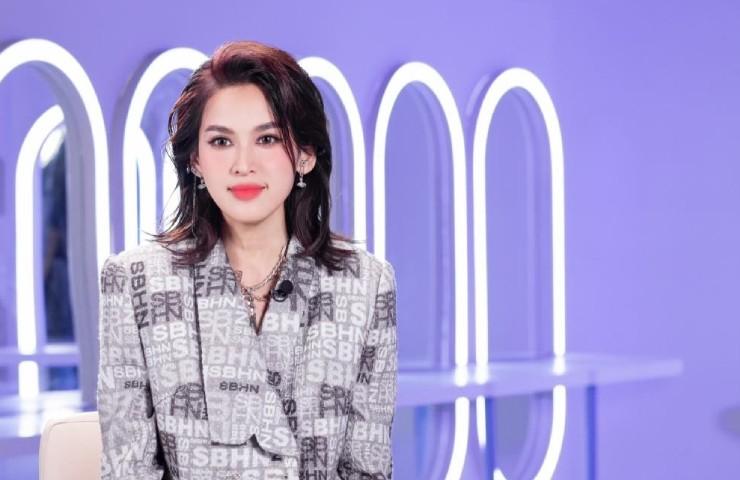 4 Chị Đẹp Đạp Gió được khán giả Trung khen ngợi: Huyền Baby xinh như búp bê-9