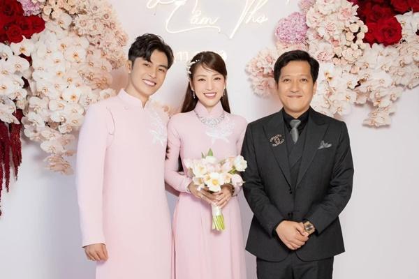 Dàn sao cực khủng đổ bộ tại sân bay chuẩn bị nhập tiệc cưới Puka - Gin Tuấn Kiệt-7